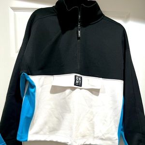 Half zip sweatshirt